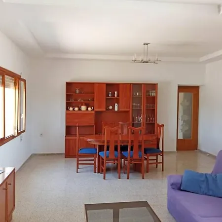Rustica Privada Con Gran Y Piscina *